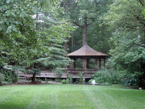 Toledo Botanical Garden Emily Reviews