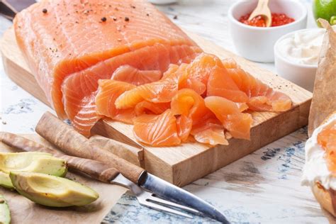 Salmone Affumicato Una Delizia Ricca Di Benefici Per La Salute