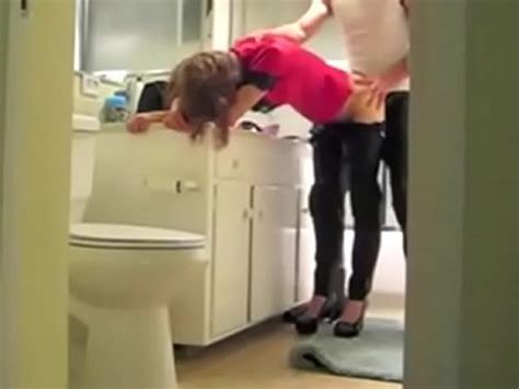 Sexo rápido con una mujer casada XVIDEOS