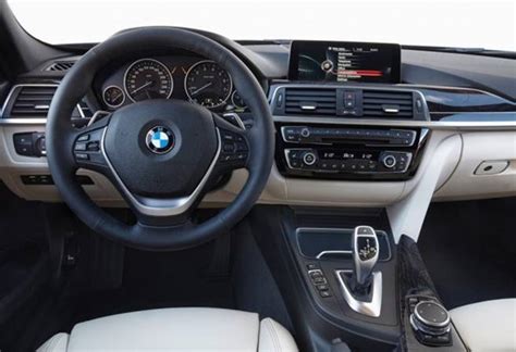 Nova BMW 320i 2018 Preço Ficha Técnica Avaliação Interior Fotos