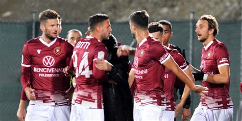 Diretta Reggina Entella Dalle Probabili Formazioni E Dove Vederla In Tv