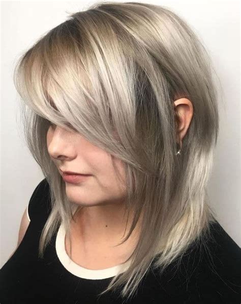 Medium Layered Bob With Side Bangs