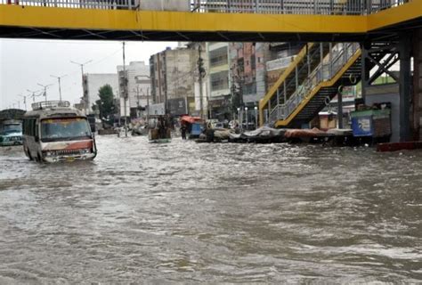 Karachi Rain Update Heavy Rainfall Started In Karachi