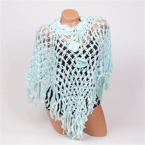 Плетено дамско пончо с ресни в тюркоазен цвят | Crochet top, Women, Fashion
