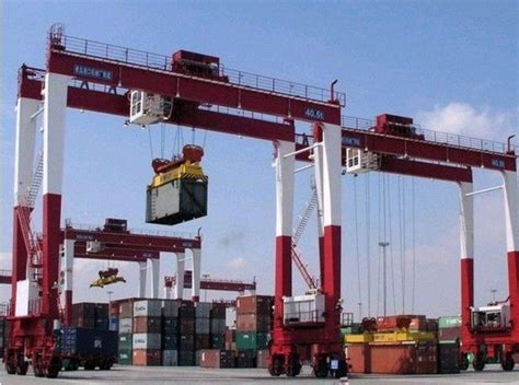 40t Rtg Rubber Tyred Gantry Cranes Quayside Container Gantry Crane