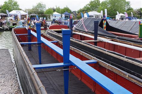 Historic Narrowboats Crick Boat Show Stephen McKay Cc By Sa 2 0