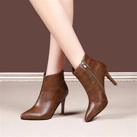 Ankle Boots Sexy De Salto Alto Para Mulheres Fino Luxuoso Quente Curto