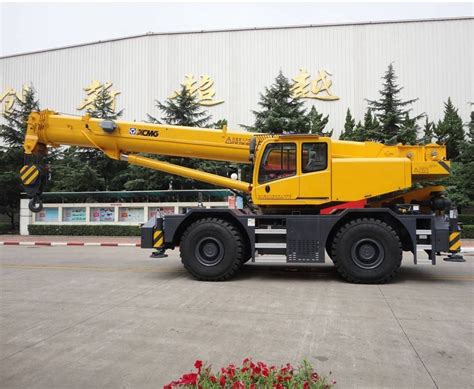 Xcmg Rt U Ton Rough Terrain Crane Specification And Features