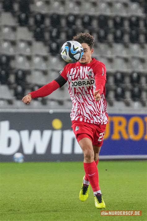 Fotos Sc Freiburg Ii Borussia Dortmund Ii Nur Der Scf