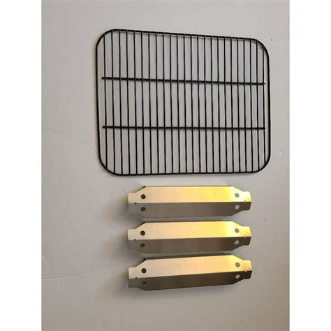 Set Of Porcelain Cooking Grid And Three Stainless Steel Replacement Heat Plates For Dyna Glo 3