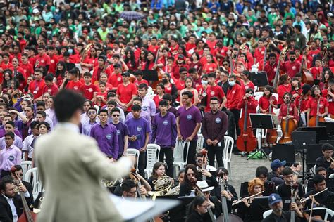 Bogotá Organiza El Concierto Más Grande Del Mundo Por La Paz Y La