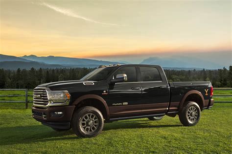 Tudo Sobre A Ram 3500 Yellowstone Edition Bem Paraná