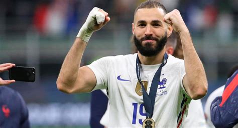 ¿karim Benzema Es Favorito A Llevarse El Balón De Oro 2021 Tras Título