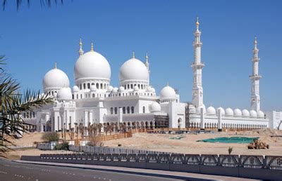 Welcome to the Islamic Holly Places: Sheikh Zayed Mosque (Abu Dhabi ...