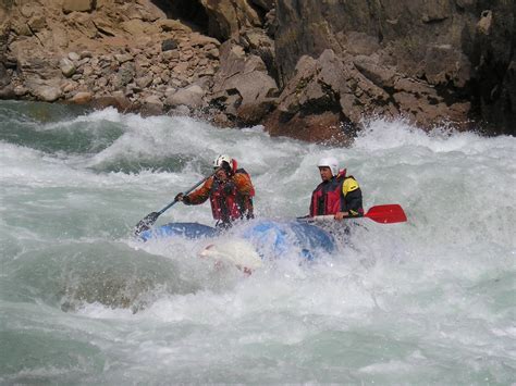 Chon Kemin river