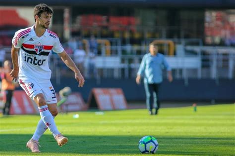 Rodrigo Caio Trajet Ria Do Jogador Do S O Paulo Ao Flamengo