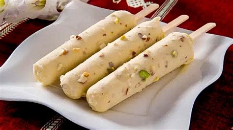 Malai Kulfi Recipe Easy Badam Pista Kulfi At Home Without Condensed