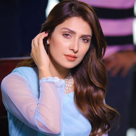 Ayeza Khan 2 1