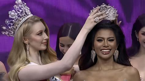 Palawans Bet Angelica Lopez Crowned Binibining Pilipinas 2023