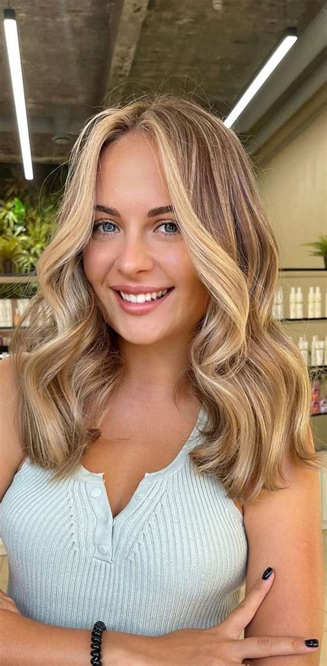 Flattering Blonde Highlights Ideas For Blonde Highlights For