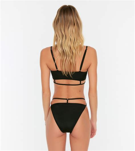 Buy Trendyol Tie Detailed Bikini Bottom In Black 6thStreet Qatar