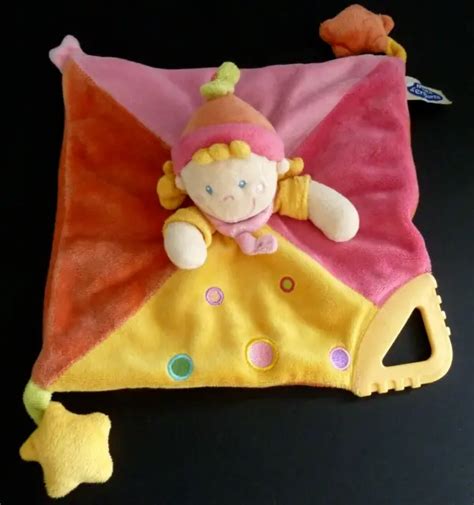 Doudou Plat Mots D Enfants Poupee Fille Rose Jaune Vert Rond Etoile