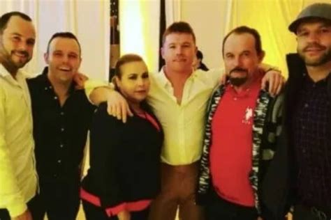 Qui N Es El Pap Del Canelo Lvarez D Nde Vive Fotos Y D Nde Naci