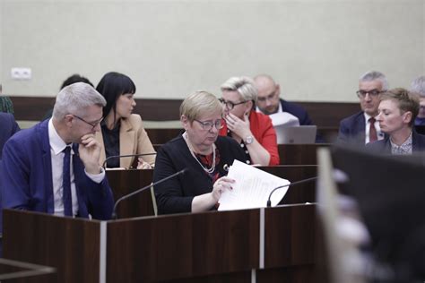 Zaskakująca decyzja kieleckich radnych Będą podwyżki