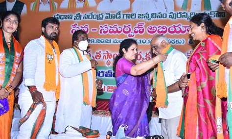 Chittoor Senior Tdp Leaders Join Bjp