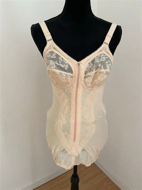 VINTAGE Triumph Nude CORSELETTE GIRDLE 1970s One Piece Zip And Etsy