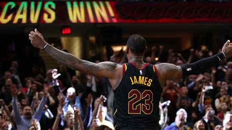 Final Nba 2018 Cavaliers Vs Raptors Lebron James Agranda Su Leyenda Con Un Nuevo Milagro