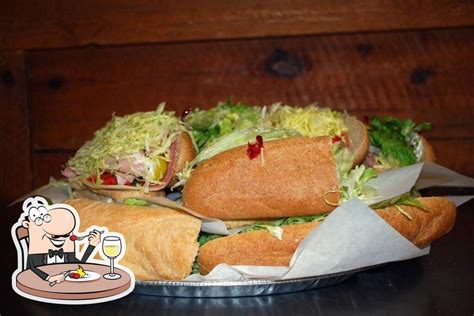 Baggin S Gourmet Sandwiches In Albuquerque Restaurant Menu And Reviews