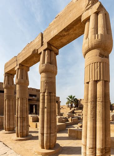 Jardin botanique de Thoutmôsis III au temple de Karnak 1 Flickr