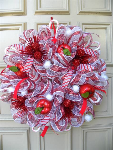 Red And White Peppermint Candy Cane Wreath Christmas Mesh Wreaths