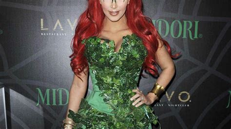 Kim Kardashian Als Poison Ivy