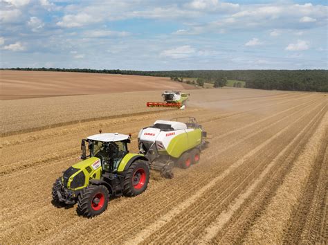 Claas Axion 870 4WD Tractor Specs 2015 2020 LECTURA Specs