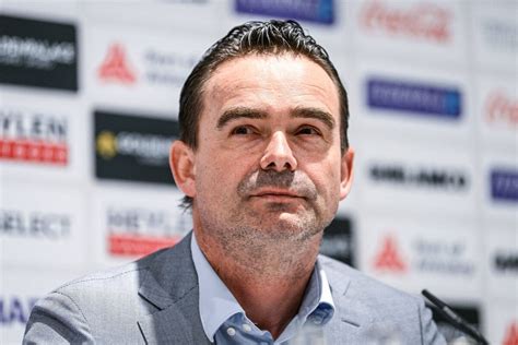 Marc Overmars n ira pas en appel de sa suspension mondiale auprès du