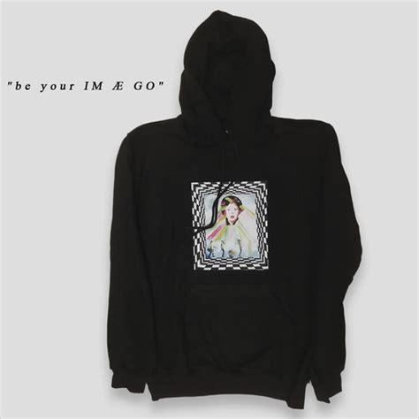 Sweatshirt Capuche L IMAGE DU MONDE IM Ӕ GO