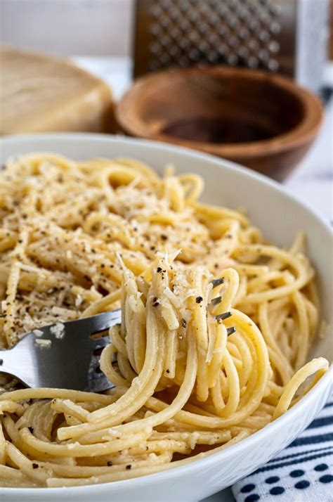 Quick And Easy Cacio E Pepe Authentic Taste With Just 4 Ingredients