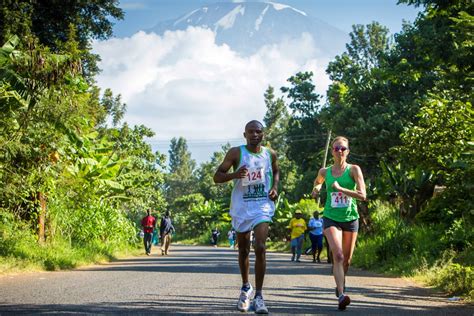 Eine Unvergessliches Erlebnis Oder Der Kilimandscharo Marathon