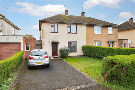 Milton Road Corby Nn17 3 Bed Semi Detached House For Sale £180 000