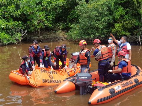 Media Center Korban Terjatuh Dari Jembatan Siak Ditemukan Meninggal Dunia