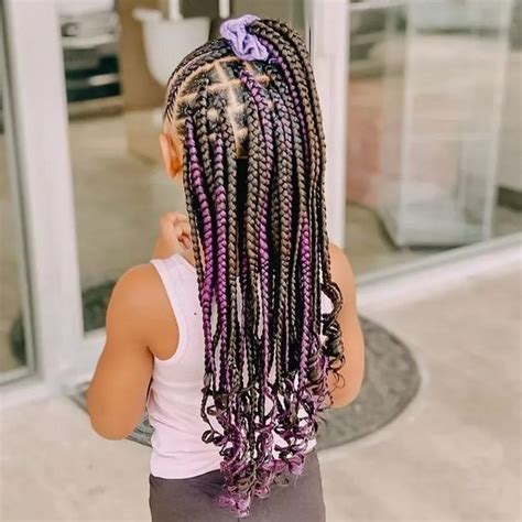 12 idées de coiffure afro pour une petite fille