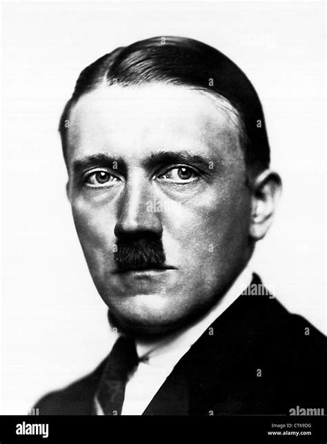 Adolf Hitler Portrait Hi Res Stock Photography And Images Alamy