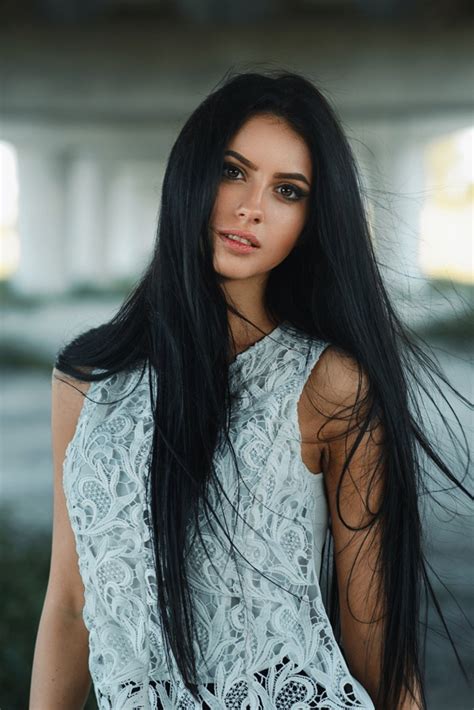 Фото Авы Брюнеток Контакты — Картинки фотографии