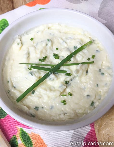 Mantequilla De Ajo Y Hierbas Alioli Ensalpicadas