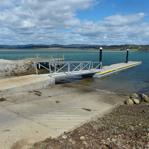 Saltworks Boat Ramp Pontoon Marine And Safety Tasmania