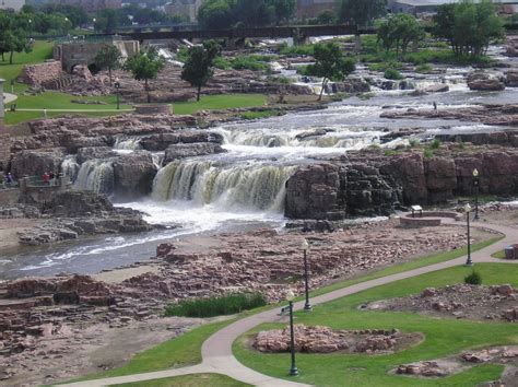 The Falls In Sioux Falls Places To Go South Dakota Travel Places To