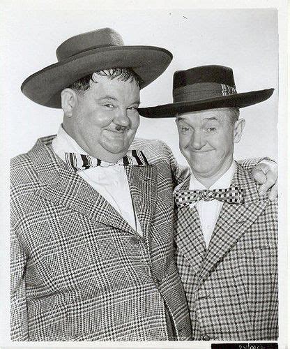 Jitterbugs 1943 With Images Laurel And Hardy Stan Laurel Oliver