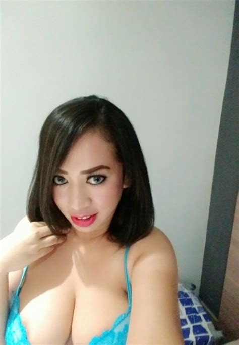 Elsa Indonesian Escort In Jakarta